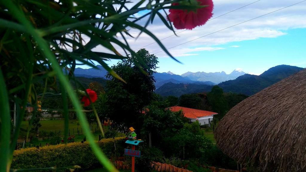 Hospedaje Rural La Boira Jardín Exterior foto