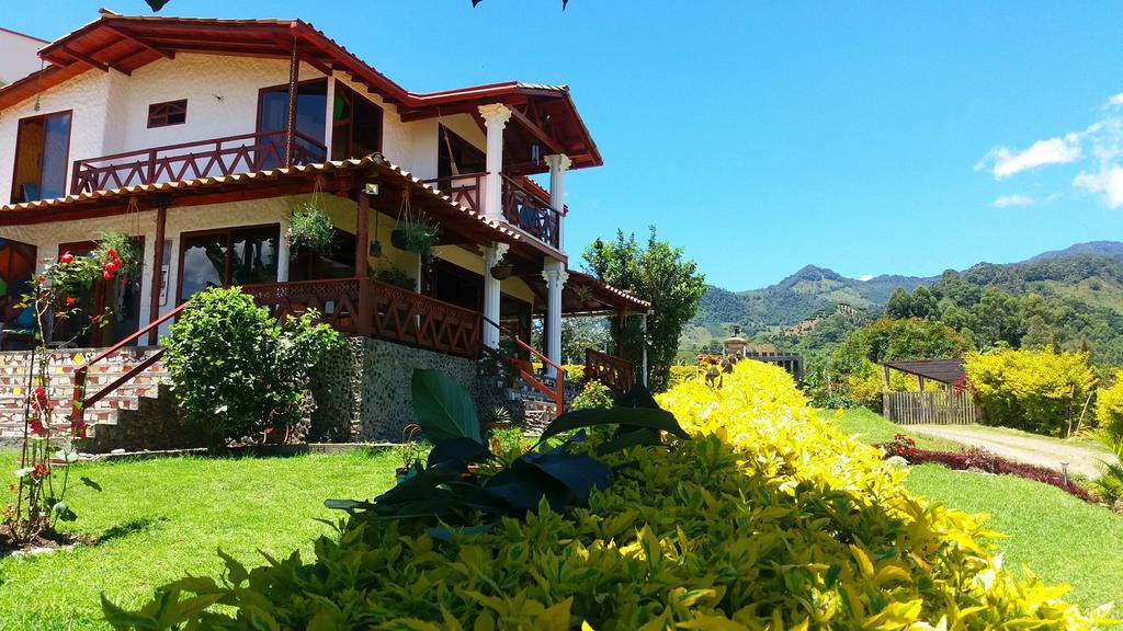 Hospedaje Rural La Boira Jardín Exterior foto