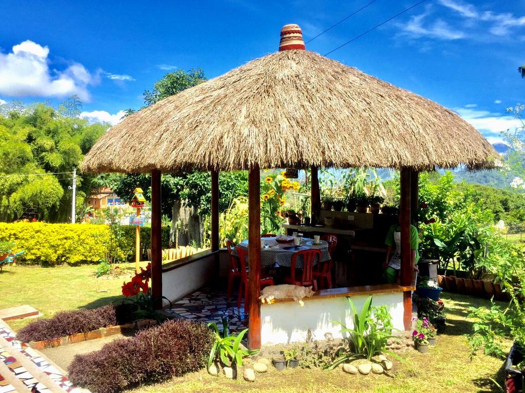 Hospedaje Rural La Boira Jardín Exterior foto