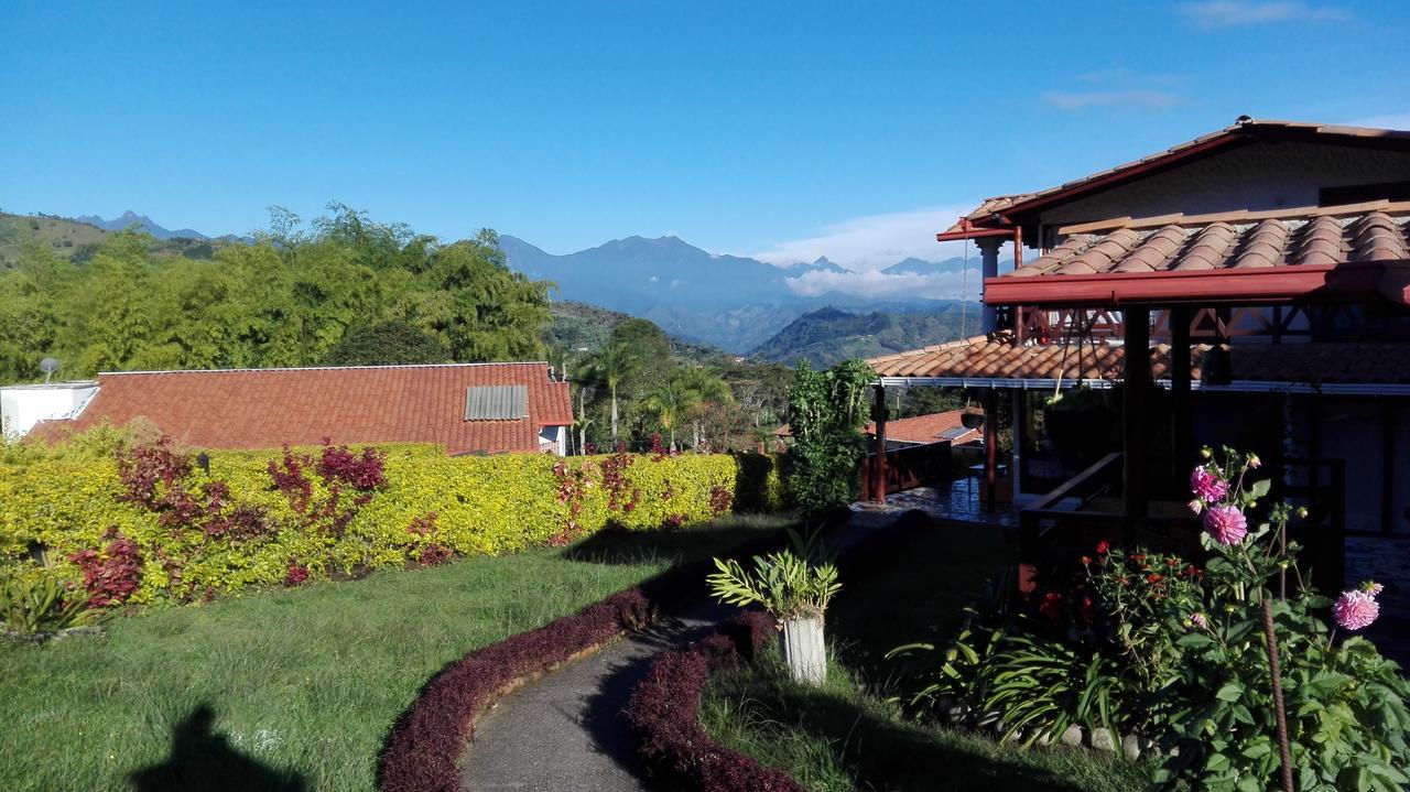 Hospedaje Rural La Boira Jardín Exterior foto